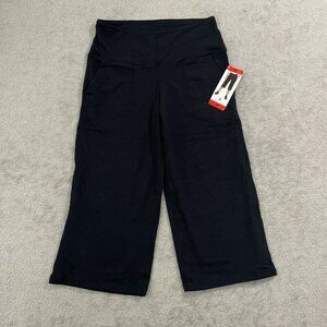 NEW Tuff Athletics Womens M Black Capri Activewear Pants Nylon Spandex Stretch